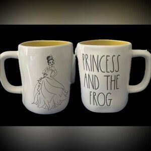 New Disney/Rae Dunn collaborating “The Princess & The Frog” Mug. 2 sided.